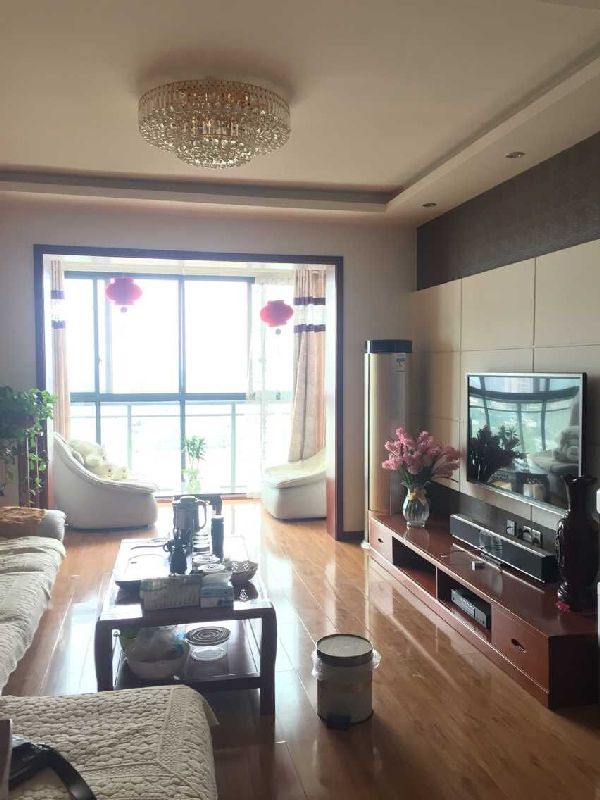 QQDƬ20150515164648
