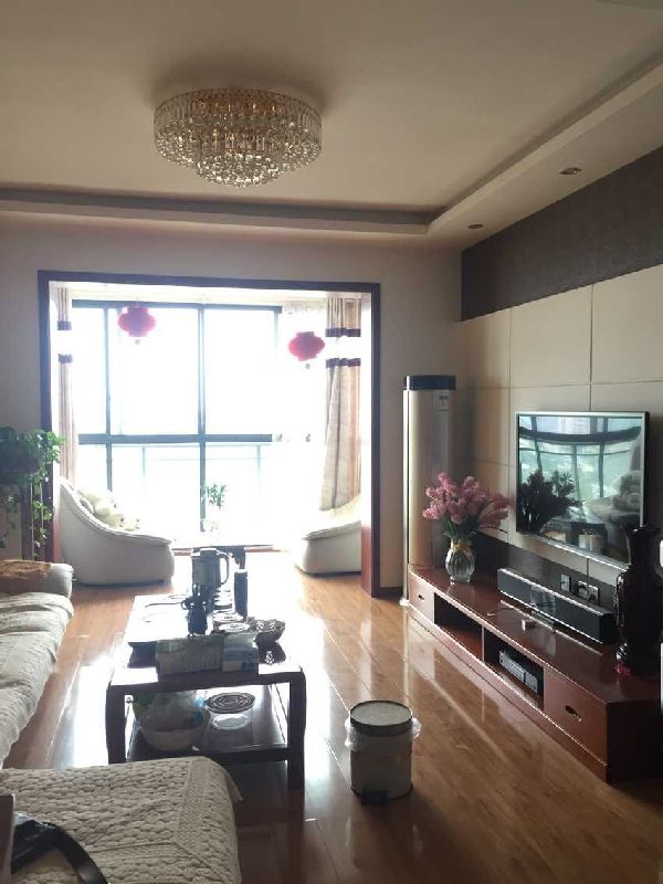 QQDƬ20150515164652