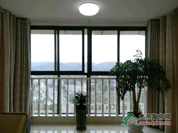 House_3356938d-e93e-418f-8c73-9b75b6df7fa4_big